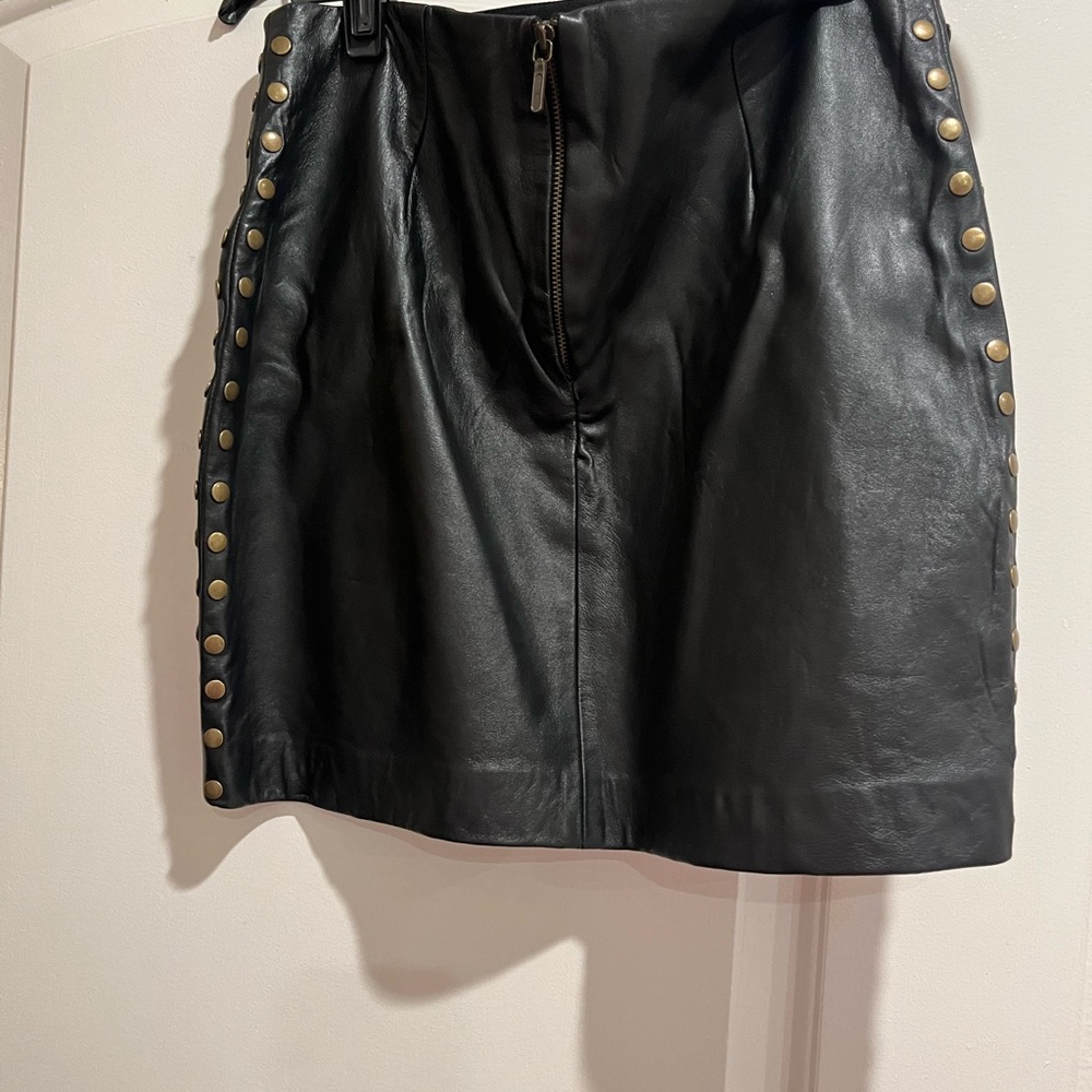 2 piece 100% real leather  embellished floral mini skirt and jacket - Picture 5 of 5